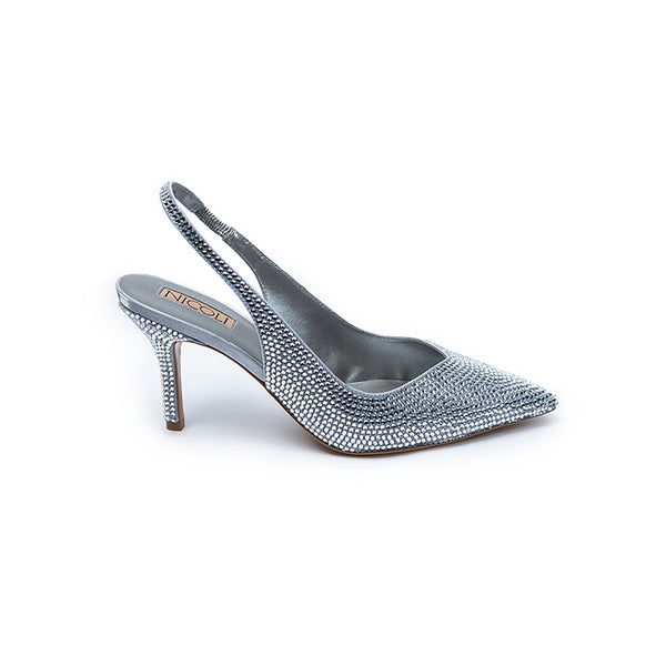 Kimaya Luxury Embellished Pump 